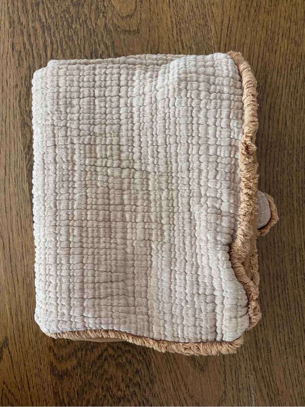 Casaluna gently used